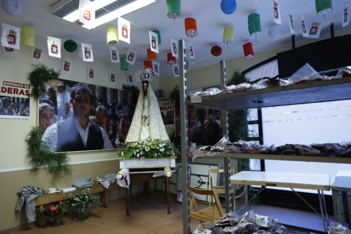 EN FOTOS | De ruta para recoger la tajada por las Cuadrillas en el S&aacute;bado Ag&eacute;s | Imagen 22