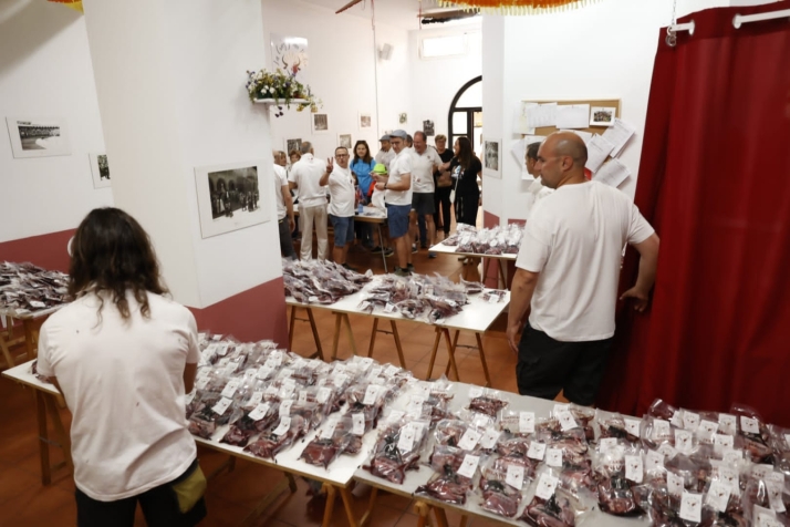 EN FOTOS | De ruta para recoger la tajada por las Cuadrillas en el S&aacute;bado Ag&eacute;s | Imagen 30