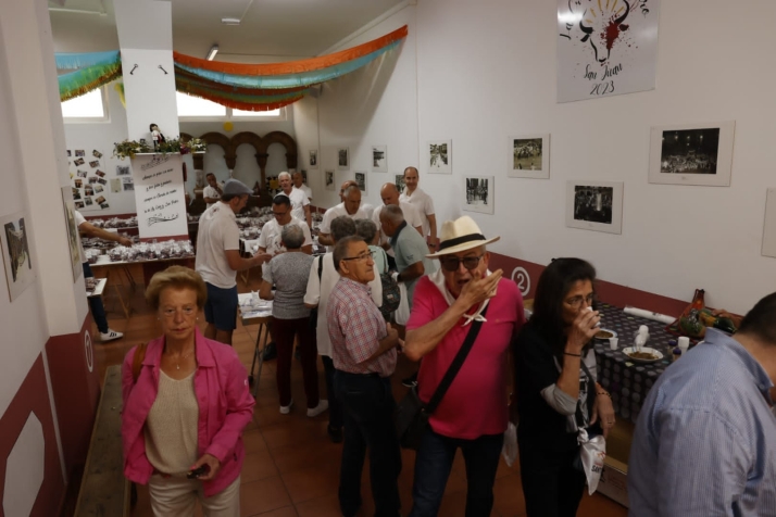 EN FOTOS | De ruta para recoger la tajada por las Cuadrillas en el S&aacute;bado Ag&eacute;s | Imagen 28