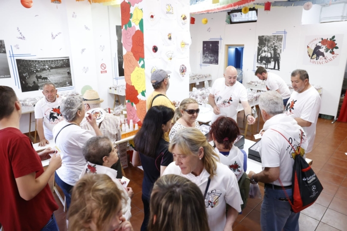 EN FOTOS | De ruta para recoger la tajada por las Cuadrillas en el S&aacute;bado Ag&eacute;s | Imagen 33