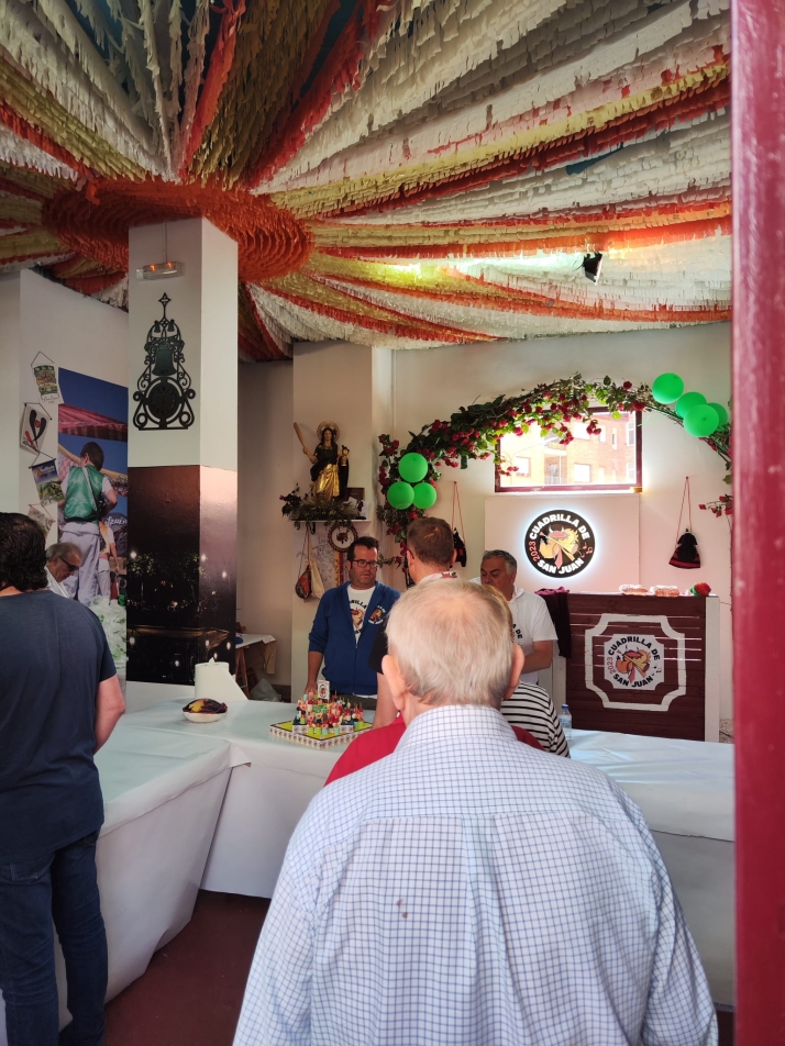 EN FOTOS | De ruta para recoger la tajada por las Cuadrillas en el S&aacute;bado Ag&eacute;s | Imagen 49