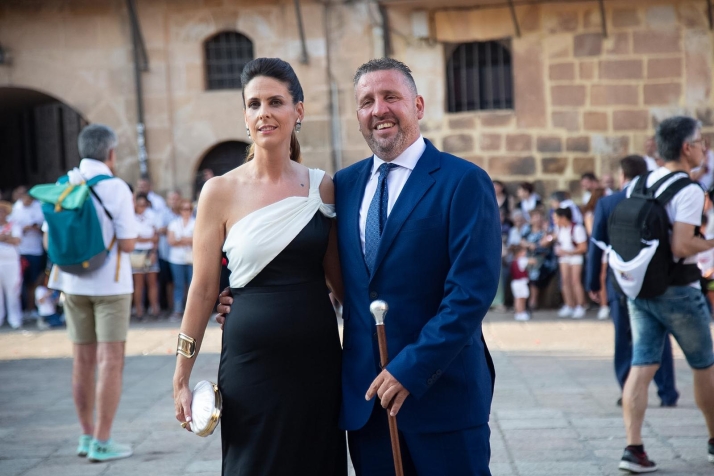 Estos han sido los looks escogidos por los jurados el mi&eacute;rcoles de 'El Preg&oacute;n' 2025 | Imagen 6