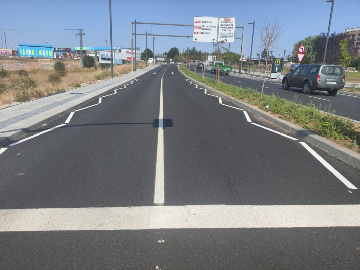 Dientes de Drag&oacute;n y l&iacute;neas de borde quebrada: La DGT explica qu&eacute; significan las nuevas marcas viales de las traves&iacute;as de Soria | Imagen 2