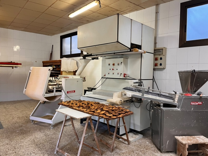'Panader&iacute;a Ovejero' en Espej&oacute;n: La "ONG total" que amasa pan y reparte esperanza en la Soria vaciada | Imagen 1