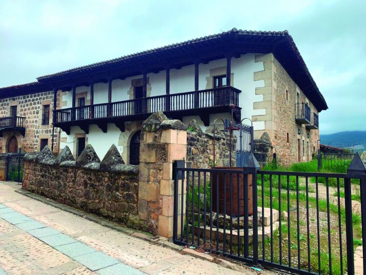 Abrazando la sierra de Cebollera: entre las cuencas del Duero y del Ebro | Imagen 1