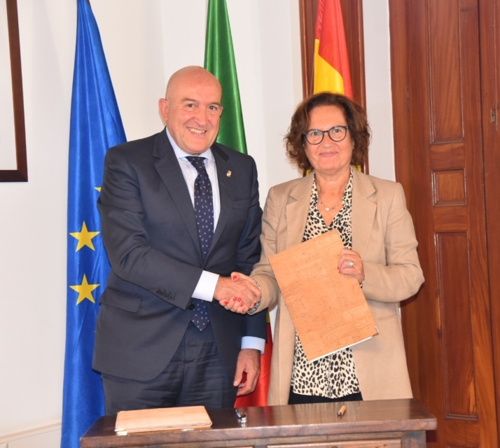 Castilla y León une lazos con la región Centro de Portugal