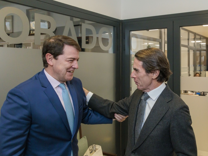 Mañueco califica la cogobernanza como una excusa del Gobierno para eludir responsabilidades 