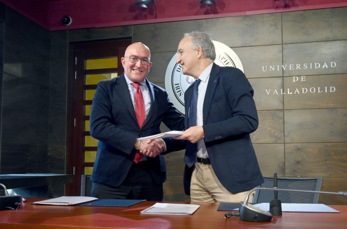 Junta y UVa firman un convenio para la investigación, formación y divulgación en materia de transparencia