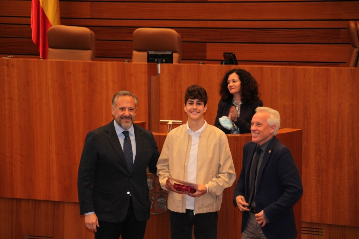 Los sorianos Álvaro Lacarta y Héctor Barrero, dos de los ganadores del Certamen Lectura en Público