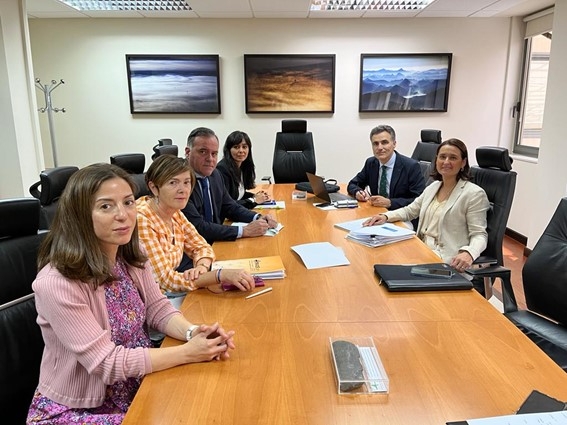 Castilla y León se sienta con ATA y TRADE para analizar las prioridades de los autónomos