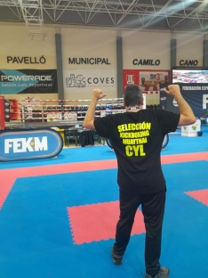 Foto 3 - Enrique Flores se proclama campe&oacute;n de Espa&ntilde;a de kickboxing adaptado
