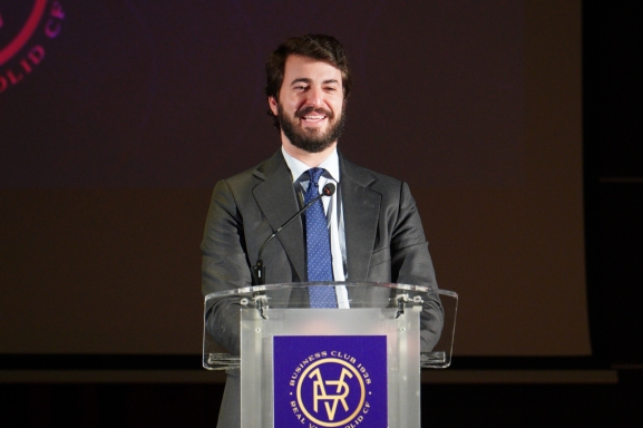 García Gallardo destaca que el fútbol ayuda a la cohesión de la sociedad