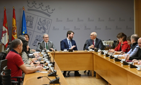 García-Gallardo: Queremos hacer la vida más fácil a quienes lo tienen más difícil