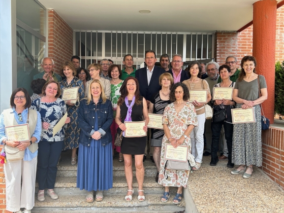 Castilla y León homenajea a 32 docentes que se jubilan en Soria durante este curso