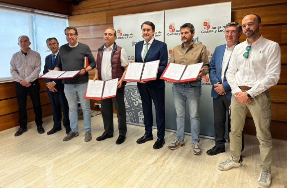 Suscrito el preacuerdo para la mejora de las condiciones de los agentes medioambientales de Castilla y León