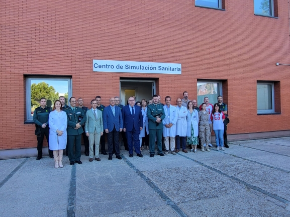 Guardia Civil y Ejército del Aire realizan en Sacyl un curso de monitores para uso del desfibrilador semiautomático