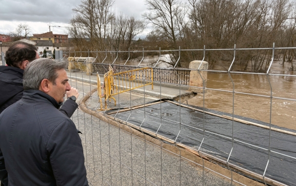  La Junta de Castilla y León exige al Gobierno un paso provisional urgente para el puente de San Esteban