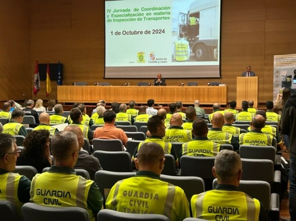 La Junta impulsa la digitalización de las actuaciones de inspección del transporte en Castilla y León para contribuir a la seguridad vial y a una leal competencia en el sector
