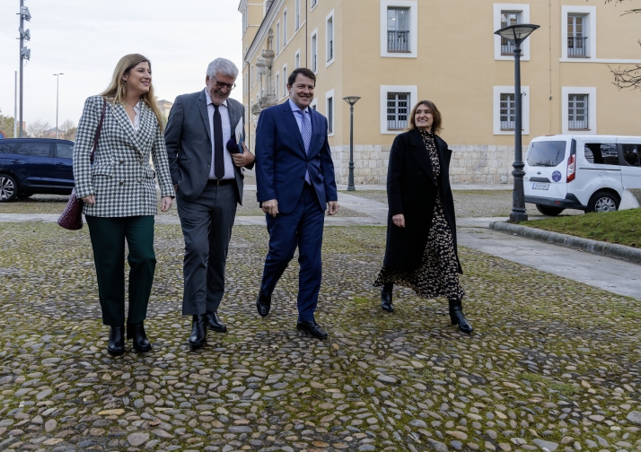 Mañueco anima a la comunidad educativa a seguir perseverando para mantener a Castilla y León a la vanguardia en calidad y equidad