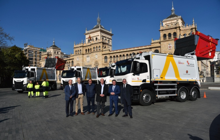 La Junta asegura una financiación adecuada para los grandes municipios de Castilla y León por el alto volumen de servicios públicos que asumen