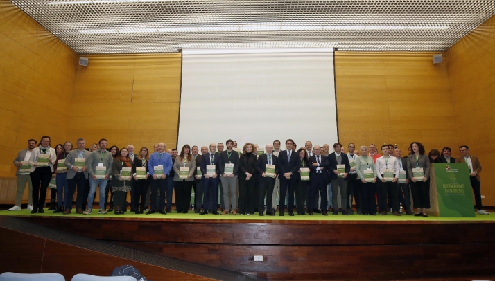 La Junta reconoce a 87 empresas de Castilla y León por su esfuerzo en la gestión ambiental y optimización de los procesos de producción