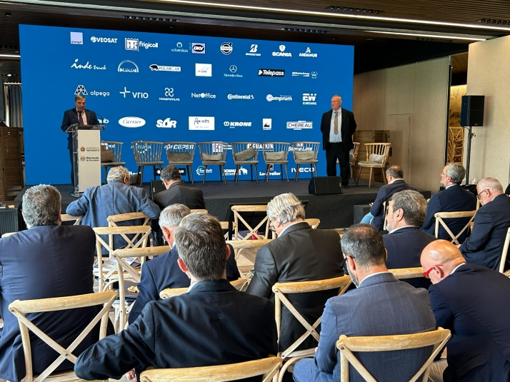 La Junta tramita más de 2.800 solicitudes para la digitalización del sector del transporte y la modernización de flotas