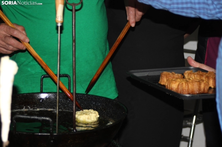 Rosquillos y floretas: protagonistas de la jornada de convivencia extreme&ntilde;a, en im&aacute;genes