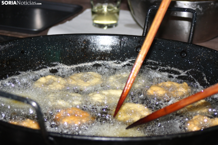 Rosquillos y floretas: protagonistas de la jornada de convivencia extreme&ntilde;a, en im&aacute;genes