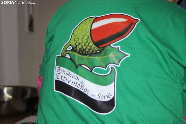 Rosquillos y floretas: protagonistas de la jornada de convivencia extreme&ntilde;a, en im&aacute;genes