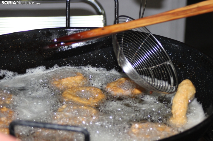 Rosquillos y floretas: protagonistas de la jornada de convivencia extreme&ntilde;a, en im&aacute;genes