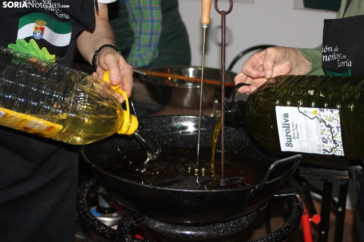 Rosquillos y floretas: protagonistas de la jornada de convivencia extreme&ntilde;a, en im&aacute;genes