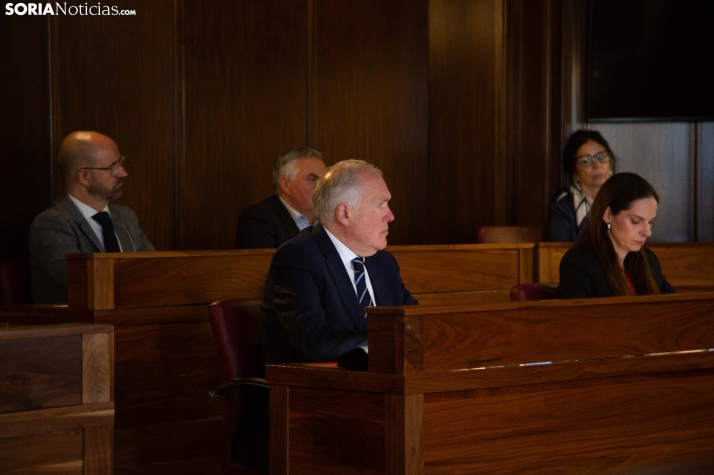 Pleno despedida Carlos Martínez