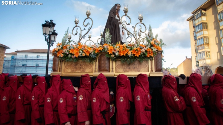 GALERÍA | La Soria más devota en las Caídas de Jesús