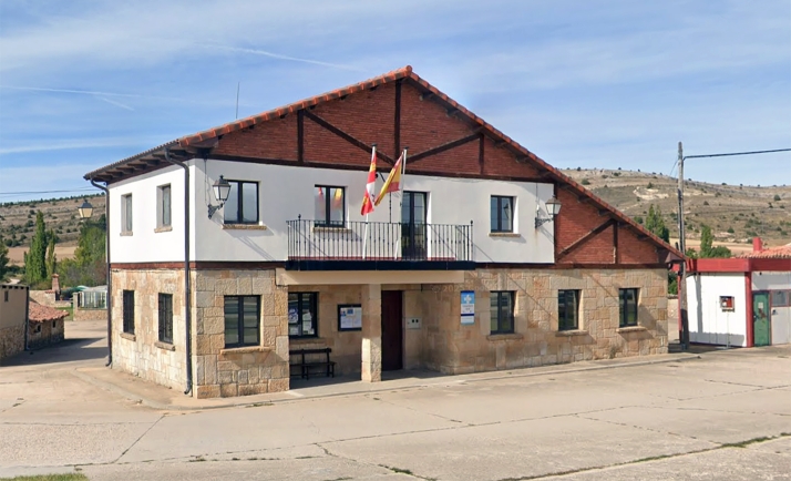 Villaciervos expone el proyecto de su Centro Multiusos