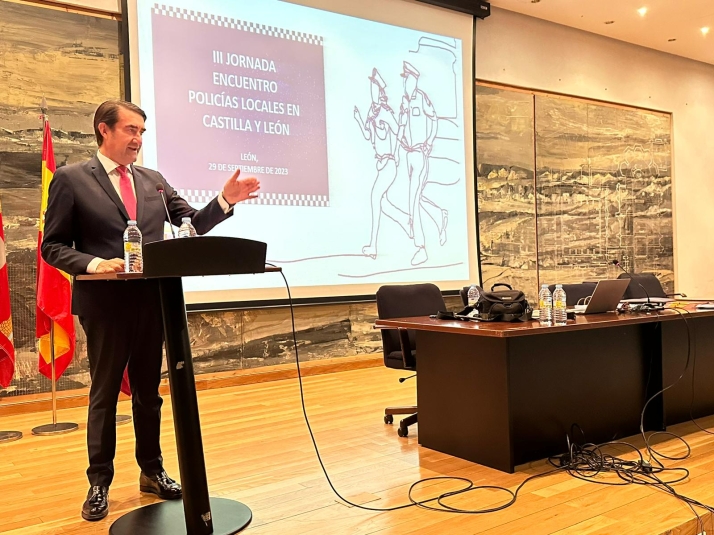 La ciberseguridad y el ensayo para las nuevas pruebas de acceso protagonizan la III Jornada del Encuentro de Policías Locales de la comunidad