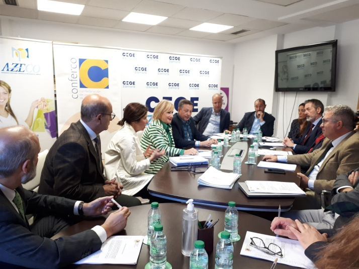 La Junta invierte más de 10M&euro; en medidas de apoyo al comercio de proximidad de Castilla y León 