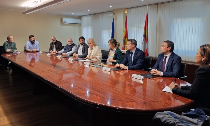 Renovado el acuerdo financiero que agiliza el acceso a subvenciones para entidades de economía social en Castilla y León
